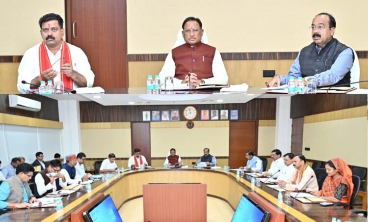 साय कैबिनेट की बैठक खत्म,लिए गए कई महत्वपूर्ण निर्णय,अधिकारी कर्मचारियों के लिए बड़ा ऐलान