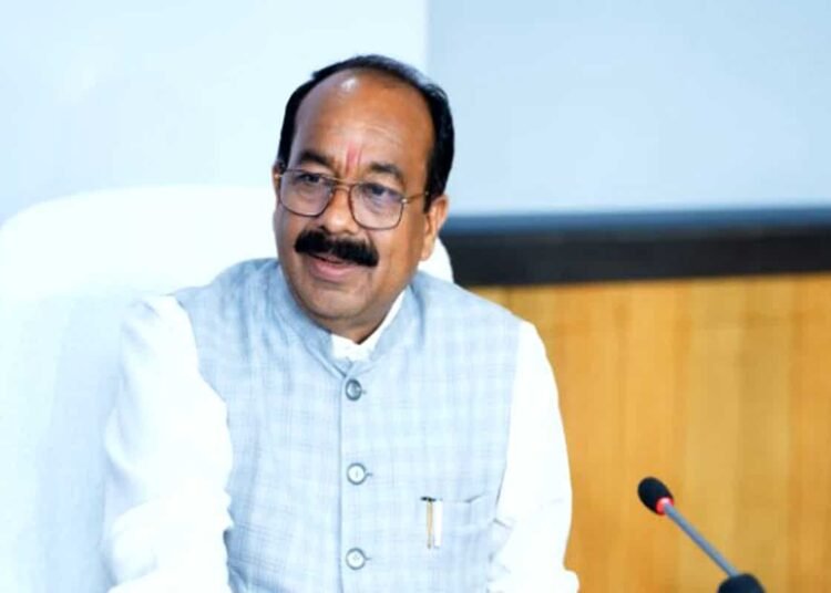 रेशम उत्पादन में छत्तीसगढ़ को पहले पायदान पर लाना हैः उपमुख्यमंत्री अरुण साव