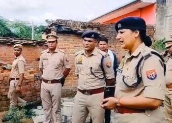 दिनदहाड़े शराब पार्टी खूनी संघर्ष में बदली : दोस्तों ने कुल्हाड़ी से युवक को काट डाला