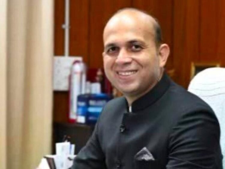 IAS अफसर सर्वेश्वर भुरे को केंद्र में मिली बड़ी जिम्मेदारी,राजनांदगांव से होंगे रिलीव