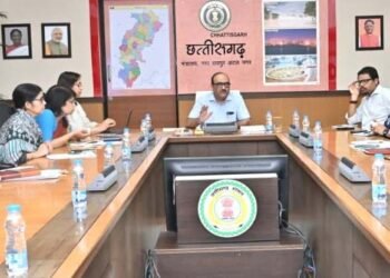 मुख्यमंत्री के निर्देशों पर त्वरित अमल सुनिश्चित करें: मुख्य सचिव विकास शील