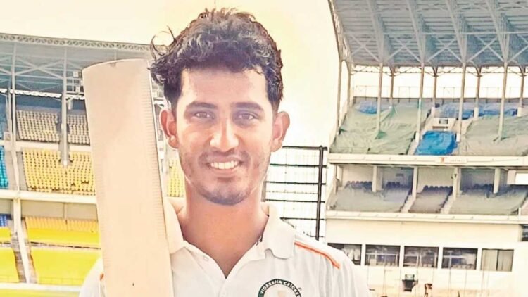 पहली पारी में अमन के शतक से विदर्भ मजबूत, झारंखड से मात्र 94 रन पीछे