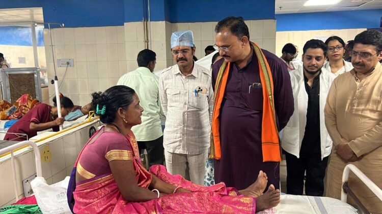 बस्तर जिले में 25 वर्षों में स्वास्थ्य सुविधाओं का उल्लेखनीय विकास, स्वास्थ्य क्रांति से लाखों जीवन हुए सुरक्षित
