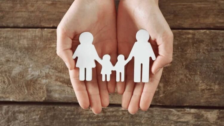 पहला बच्चा होते ही इसलिए बढ़ जाती है मां-बाप की टेंशन, जाने क्या है असली कारण