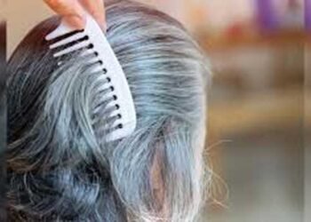 अब नहीं छुपाने पड़ेंगे सफेद बाल! आयुर्वेदिक तेल से 7 दिन में दिखेगा फर्क, जानें घर में बनाने की विधि