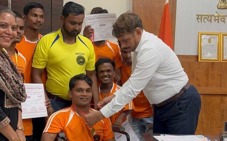 राज्य स्तरीय पैरा स्विमिंग चौम्पियनशिप में कबीरधाम के खिलाड़ियों ने जीते 14 पदक