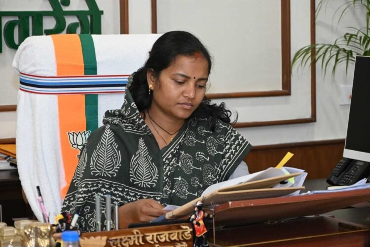 मंत्री लक्ष्मी राजवाड़े की पहल : शिवनंदनपुर में 4 करोड़ के विकास कार्यों को मंजूरी