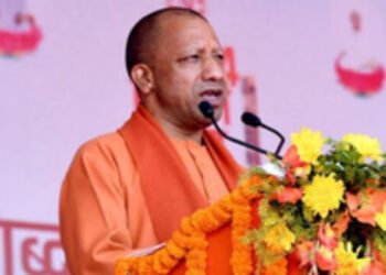 प्रदेशवासियों की सुरक्षा और सम्मान के लिए संकल्पित है सरकार : आदित्यनाथ