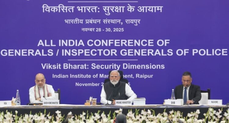 राष्ट्रीय सुरक्षा चिंतन का केंद्र बना छत्तीसगढ़: डीजीपी कॉन्फ्रेंस में हुए निर्णय देश की आंतरिक सुरक्षा को देंगे नई मजबूती-  मुख्यमंत्री साय