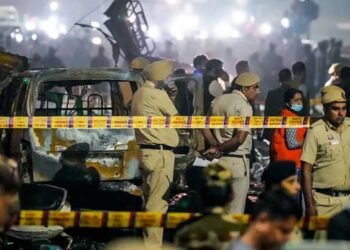 दिल्ली ब्लास्ट का पूरा खुलासा जल्द! NIA ने 10 अधिकारियों की जांच टीम गठित की, ADG सखारे करेंगे लीड