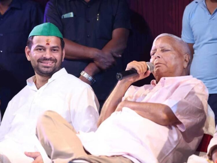 लालू-राबड़ी को सताया जा रहा? तेज प्रताप ने रोहिणी मामले में मोदी और बिहार सरकार से मांगी मदद