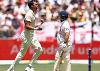 Ashes में मिचेल स्टार्क ने रचा इतिहास, ऐसा कारनामा करने वाले पहले गेंदबाज बने