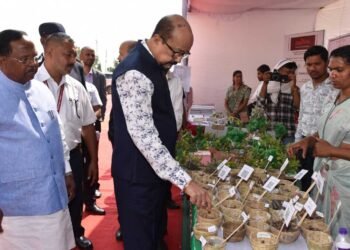 जल संरक्षण, प्राकृतिक और जैविक खेती की ओर बढ़ना आवश्यक : डेका