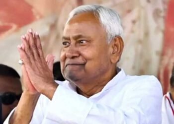 वर्ल्ड बैंक से लोन लेकर महिलाओं को बांटा पैसा…जन सुराज नेता के बयान से बवाल, नीतीश की जीत पर सवाल!