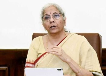 बजट 2026-27 की तैयारी शुरू! वित्त मंत्री ने अर्थशास्त्रियों के साथ की बैठक; कई मुद्दों पर हुई चर्चा