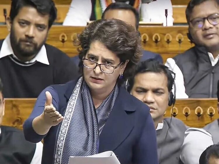 महात्मा गांधी मेरे परिवार के नहीं थे, नाम बदलने की सनक ठीक नहीं; जी राम जी योजना पर फायर हुईं प्रियंका