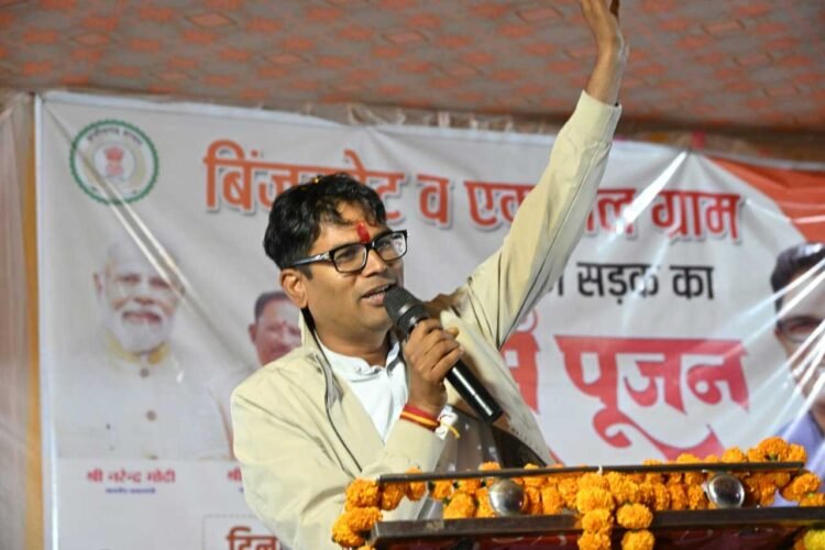 वित्त मंत्री ने भाठनपाली-बिंजकोट में 6.26 करोड़ रुपए के सडक निर्माण कार्य का किया भूमिपूजन