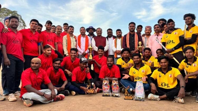 विजय शर्मा केपीएल के मैदान में गूंजा बल्ले का तूफान, खिलाड़ियों ने जड़े शतक