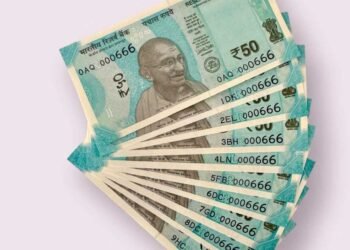 6000% का रिटर्न, ₹ 50 से कम की कीमत वाला स्टॉक आज भी 4% उछला