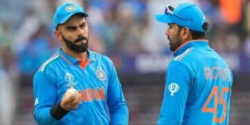 BCCI: बीसीआई 2025-26 सीजन से सेंट्रल कॉन्ट्रैक्ट में A-प्लस कैटेगरी खत्म करने की तैयारी में है। यह फैसला विराट और रोहित जैसे सीनियर खिलाड़ियों की बदलती भूमिकाओं को देखते हुए लिया जा रहा है।