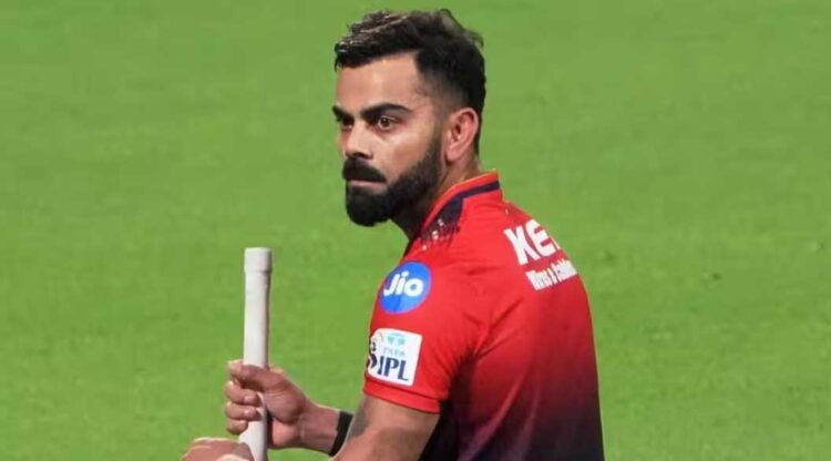 विराट कोहली का इंस्टाग्राम फिर हुआ एक्टिव, फैन्स में मच गया था हड़कंप, क्यों हुआ था गायब?