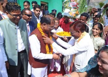 नगरीय निकायों में ऐतिहासिक जनादेश का एक वर्ष: सुशासन, पारदर्शिता और विकास पर जनता की मुहर — मुख्यमंत्री विष्णु देव साय