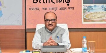 मुख्य सचिव ने मंत्रालय महानदी भवन में नवा अंजोर विजन@ 2047 मॉनिटरिंग पोर्टल की समीक्षा की