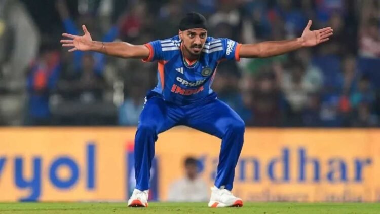 वो भारतीय गेंदबाज जिसने बुमराह के बाद मारी टीम में एंट्री, लेकिन पहले लगा दिया विकेटों का शतक