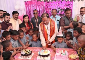 बच्चों के चेहरों की मुस्कान बना मुख्यमंत्री श्री साय के जन्मदिन का सबसे बड़ा उपहार