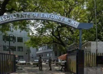 कोयला खनन घोटाला: बंगाल में ED की 12 ठिकानों पर ताबड़तोड़ छापेमारी, झारखंड तक फैला है काली कमाई का नेटवर्क