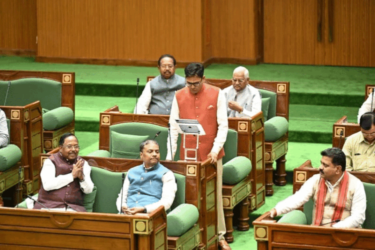 दुर्ग, जशपुर, रायपुर, बलौदाबाजार और रायगढ़ के महाविद्यालयों में स्थापित होगा उत्कृष्टता केंद्र
