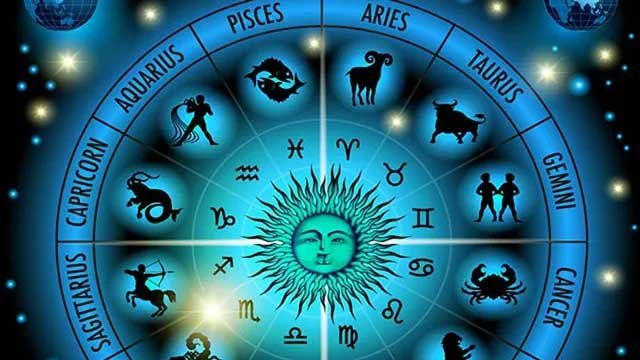 साप्ताहिक राशिफल 15 से 21 फरवरी: सूर्य-बुध-शुक्र का कुंभ में जमावड़ा, इन राशियों के लिए शुरू होंगे सुनहरे दिन!