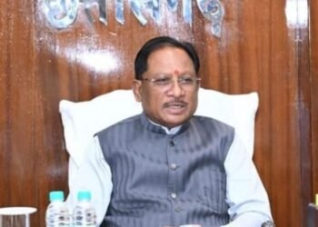 दीनदयाल उपाध्याय भूमिहीन कृषि मजदूर कल्याण योजना के तहत मुख्यमंत्री श्री विष्णुदेव साय कल लगभग 5 लाख भूमिहीन कृषि मजदूर परिवारों को 500 करोड़ रुपये की सौगात देंगे