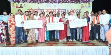 महिला समूहों को 11.43 करोड़ रुपए की राशि की अंतरित उपमुख्यमंत्री विजय शर्मा