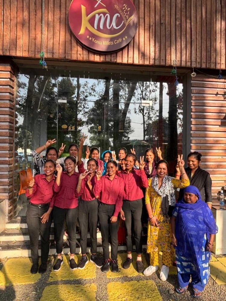 मिलेट्स कैफे से चमकी महिलाओं की किस्मत