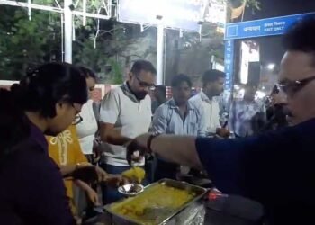 समाजसेवी कुबेर राठी ने चामुण्डा दरबार में टेका मत्था, ‘हनुमान सेवा’ के 15 वर्ष हुए पूर्ण