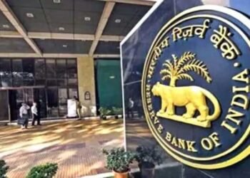 1 अप्रैल से बदल जाएगा UPI और कार्ड पेमेंट का तरीका! टू-फैक्टर ऑथेंटिकेशन अनिवार्य; जानें अब कैसे होगा लेनदेन