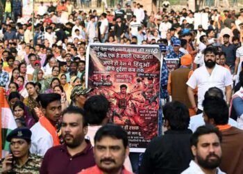 ईद से पहले क्यों दिल्ली का उत्तम नगर छोड़ रहे हैं मुसलमान, ‘खून की होली’ वाली धमकियां