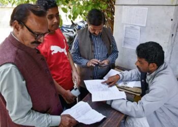 1 अप्रैल से शुरू होगी जनगणना, नोट कर लें 33 सवालों की लिस्ट; देनी होंगी ये डिटेल