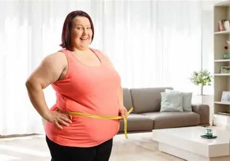 कम खाने के बाद भी क्यों बढ़ रहा है वजन, AIIMS ट्रेंड डॉक्टर ने बताया कहां हो रही है गलती!