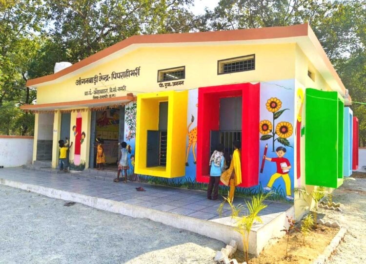  नन्हे कदम गढ़ेगें सशक्त भारत का भविष्य – आंगनबाड़ी केंद्रों का नया रूप, नई दिशा