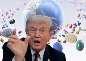 Donald Trump ने फोड़ा टैरिफ बम…फार्मा इंडस्ट्री पर लगा दिया 100 प्रतिशत टैरिफ, भारत की बढ़ी टेंशन