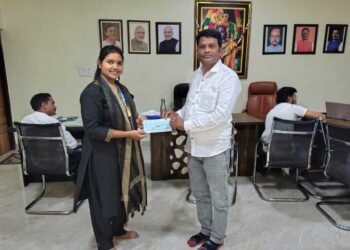 आर्थिक तंगी से रंजना की छुटी पढ़ाई, उप मुख्यमंत्री श्री विजय शर्मा के सहयोग से फिर होगी शुरू