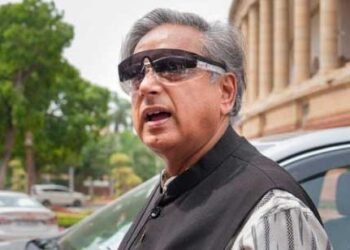 केरल में SIR की वजह से चुनाव जीत गई कांग्रेस, शशि थरूर का अलग ही दावा