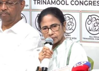 सरकार जाते ही बंगाल से साफ हो गए कांग्रेस और लेफ्ट… ममता बनर्जी की तृणमूल का क्या होगा?