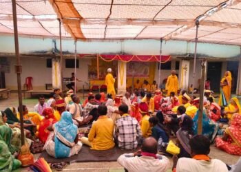  ’मुख्यमंत्री कन्या विवाह योजना के तहत कांसाबेल में 12 जोड़े वैवाहिक बंधन में बंधे’