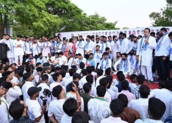 NSUI के ‘सीएम हाउस घेराव’ आंदोलन में उमड़ा छात्र शक्ति का जनसैलाब