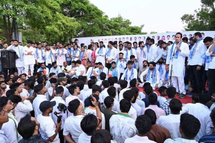 NSUI के ‘सीएम हाउस घेराव’ आंदोलन में उमड़ा छात्र शक्ति का जनसैलाब