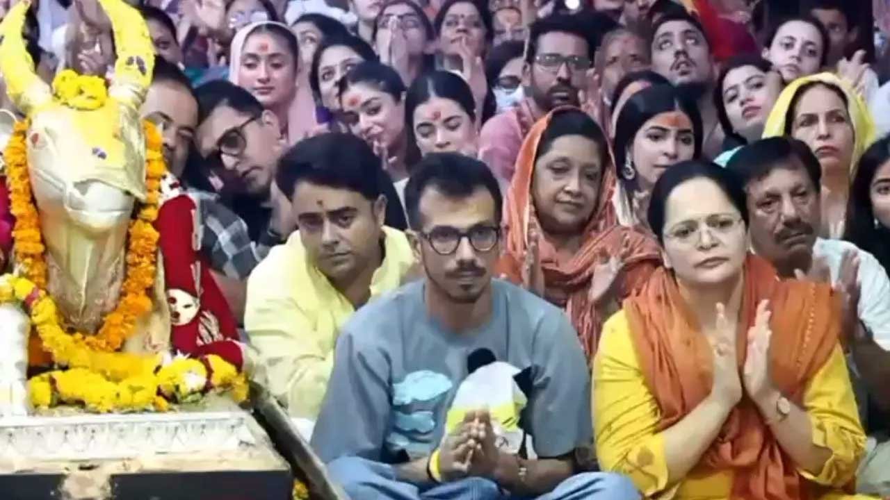 महाकाल की शरण में पहुंचे क्रिकेटर युजवेंद्र चहल, भस्म आरती में शामिल होकर लिया बाबा का आशीर्वाद