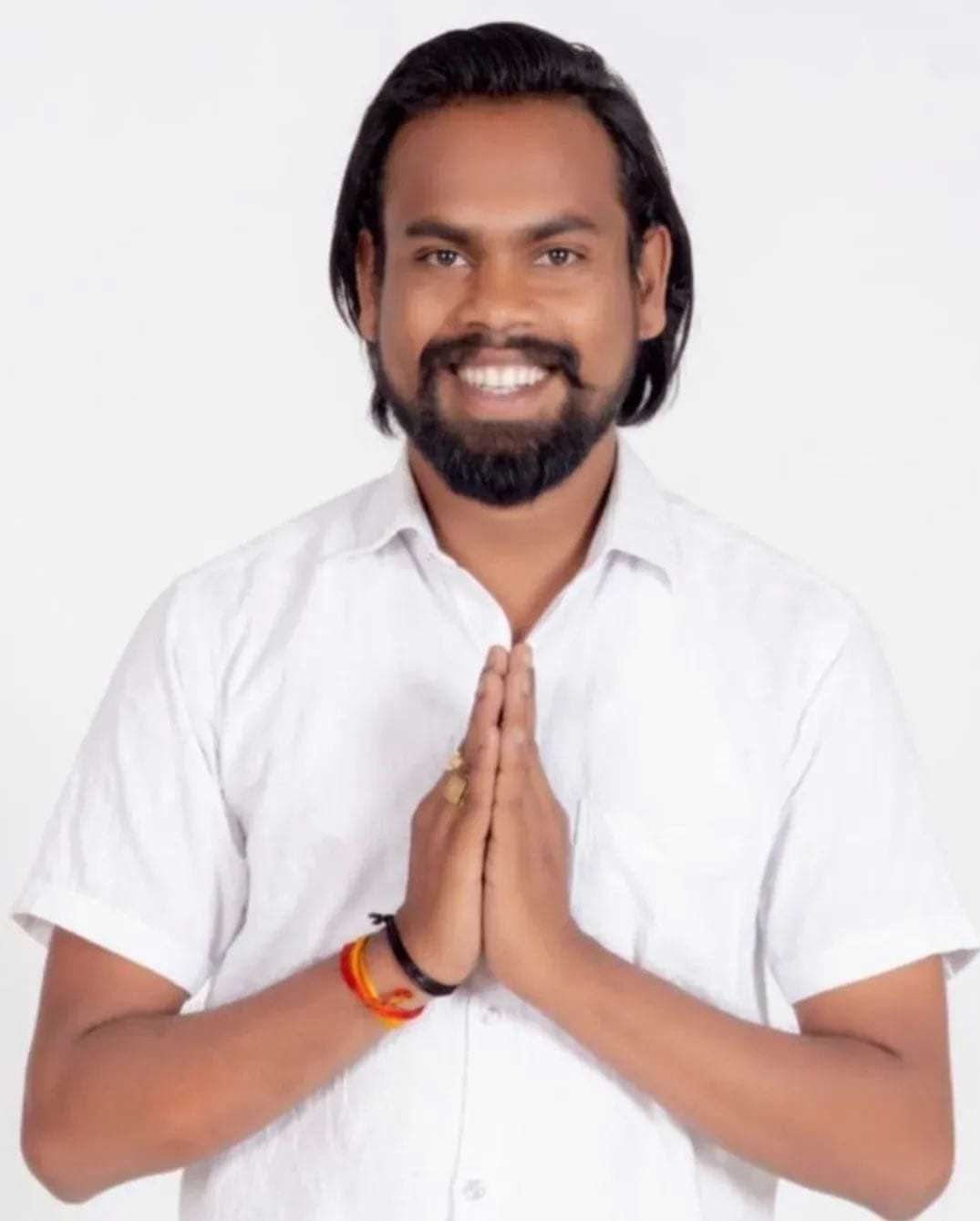 तिरंगे के अपमान पर कड़ी कार्रवाई हो -विकास दास मानिकपुरी